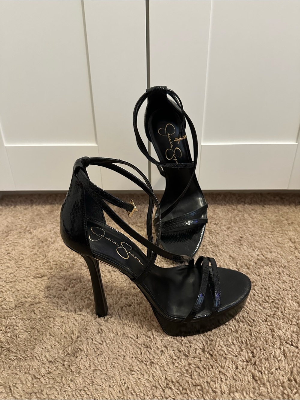 Jessica Simpson Jewelria Black Strappy Platform High Heels